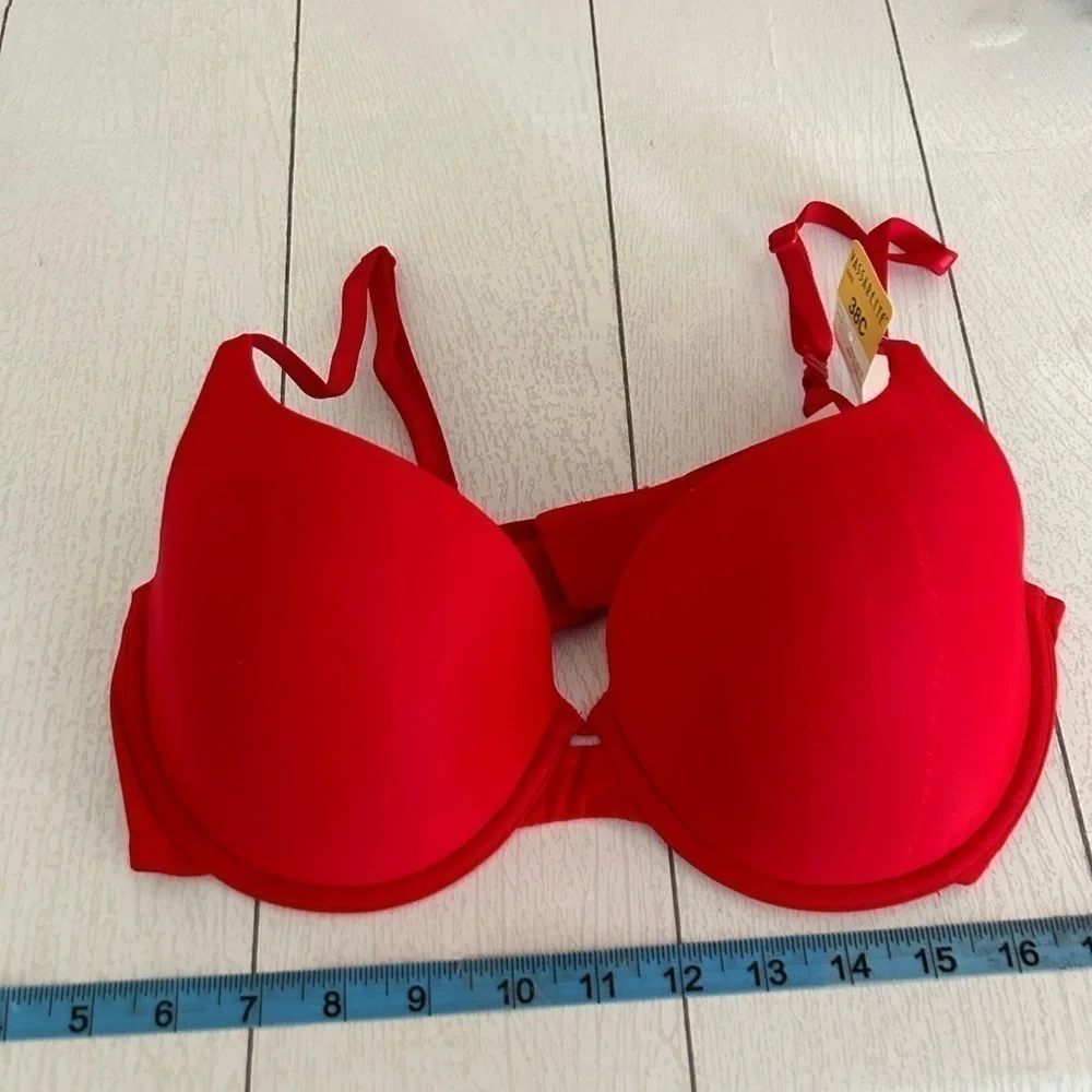 Vassarette 38C New with tags Red wired bra